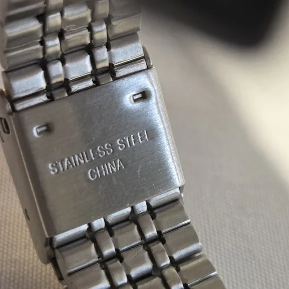 Casio A168 3298 Digital Watch Box With Instruction Manual - Picture 5 of 8